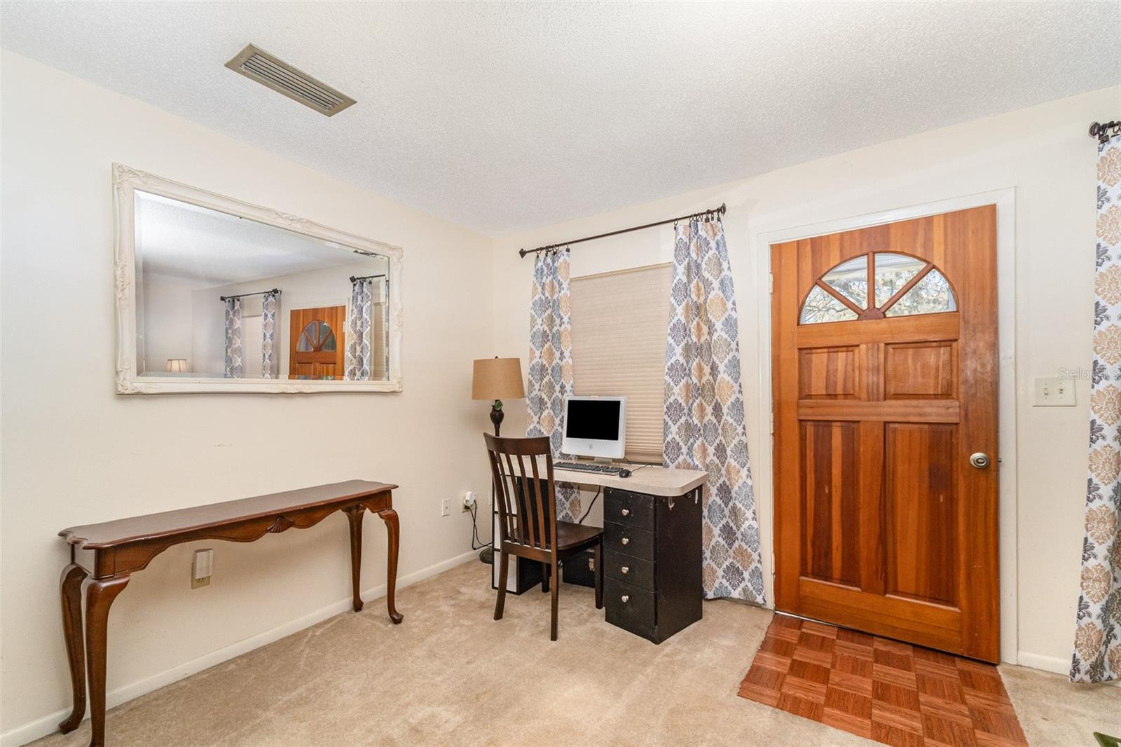 WILLISTON HIGHLANDS UNIT 1 - Residential