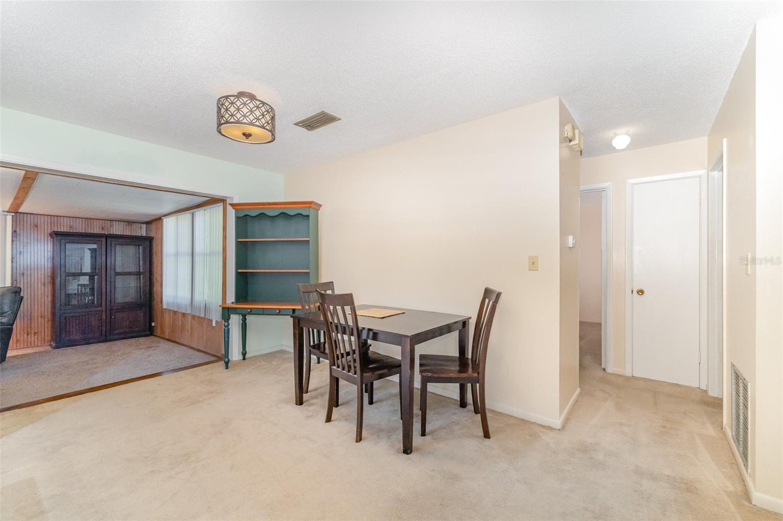 WILLISTON HIGHLANDS UNIT 1 - Residential