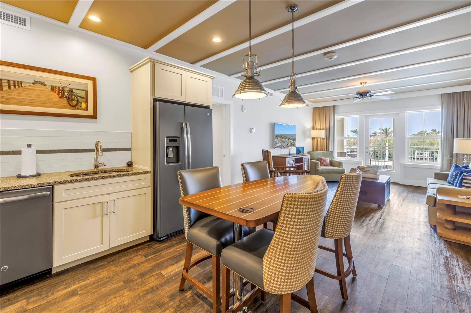 WATERLINE VILLAS & MARINA - Residential