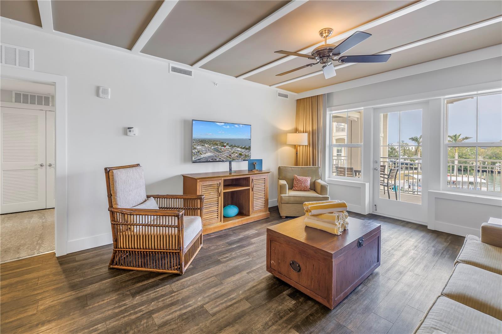 WATERLINE VILLAS & MARINA - Residential