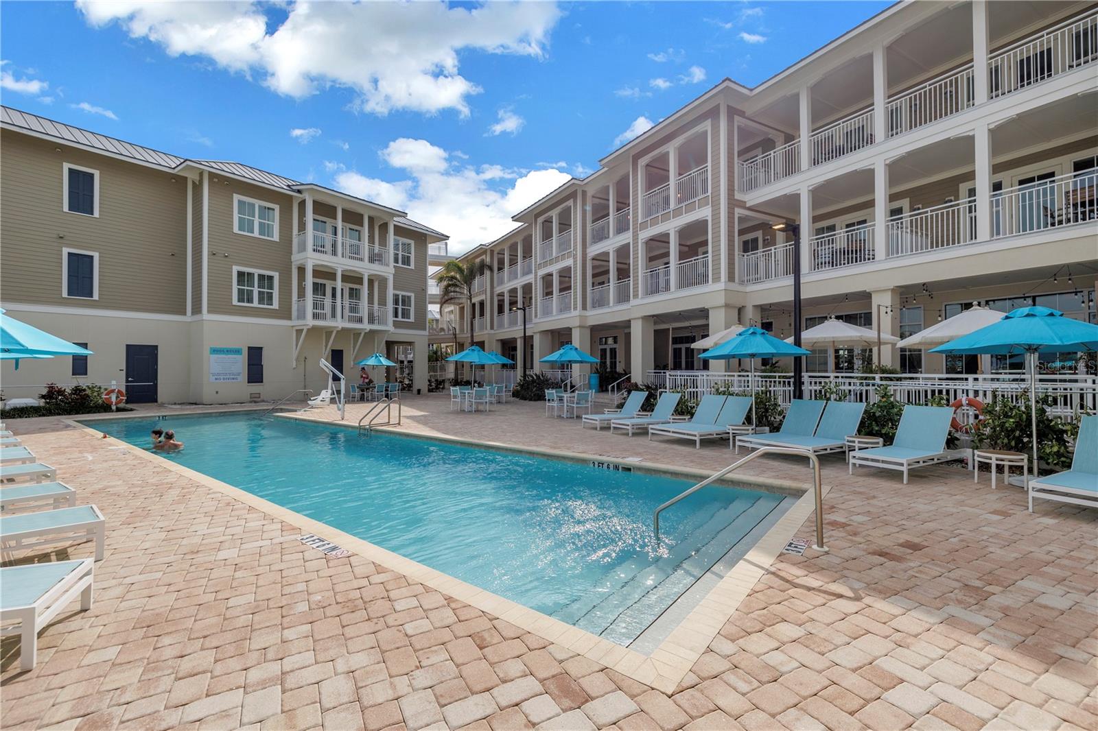 WATERLINE VILLAS & MARINA - Residential