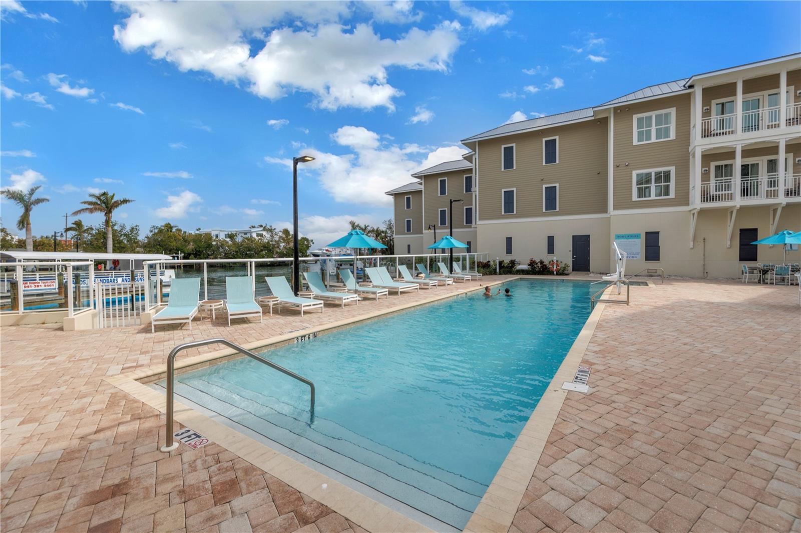 WATERLINE VILLAS & MARINA - Residential