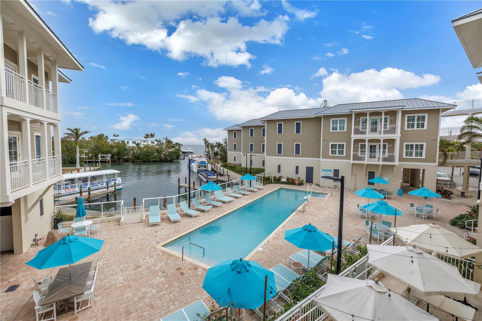 WATERLINE VILLAS & MARINA - Residential