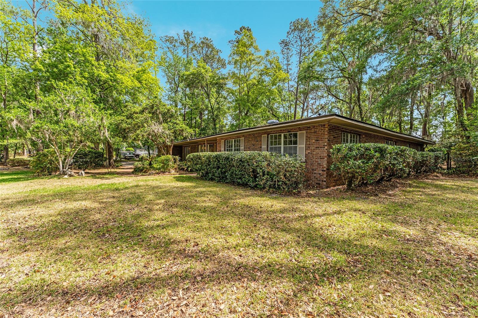 PINE HILL ESTATES - Residential