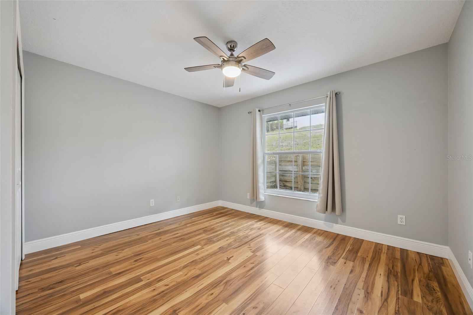 AMANDAS PLACE - Residential