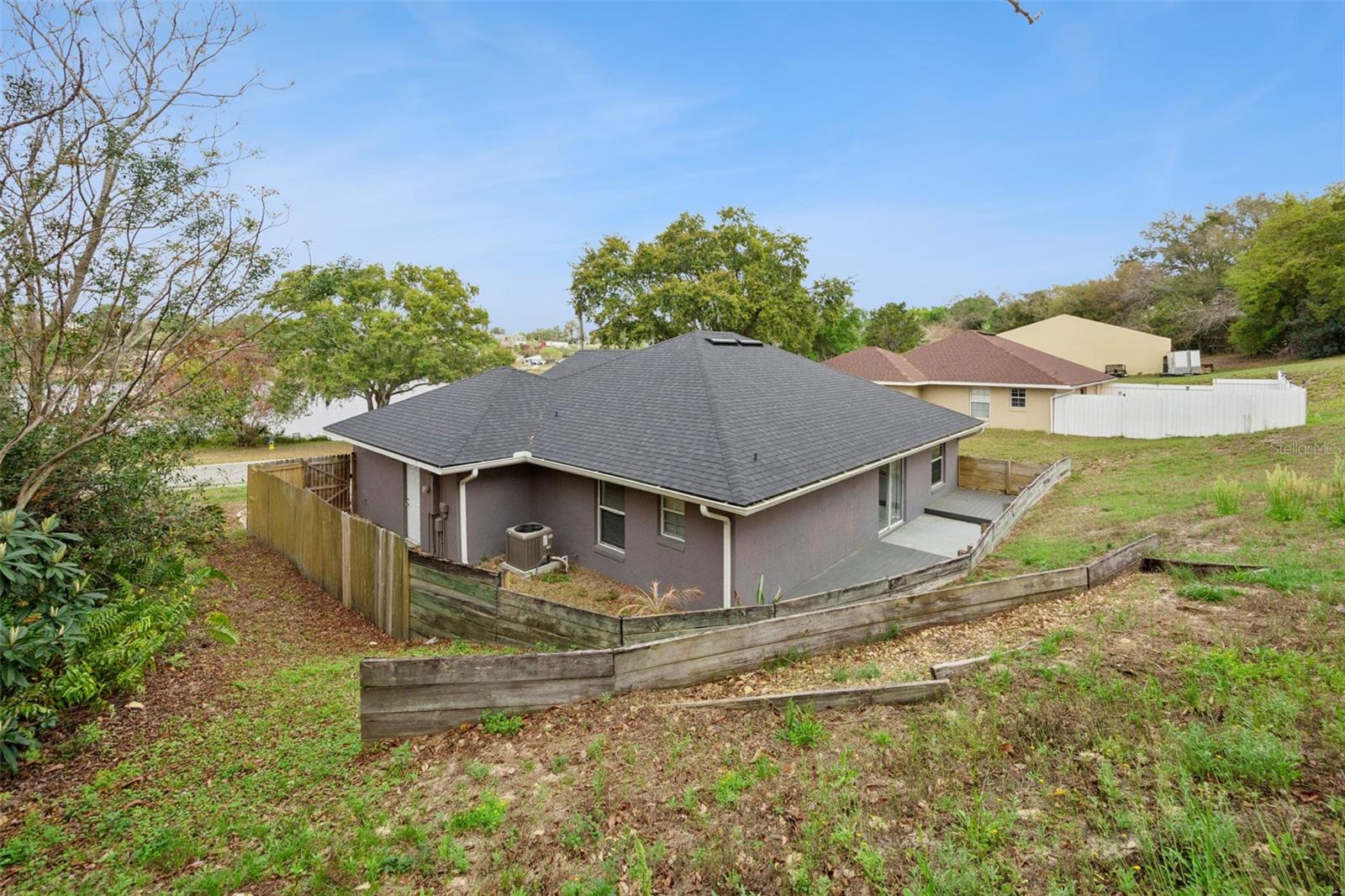 AMANDAS PLACE - Residential