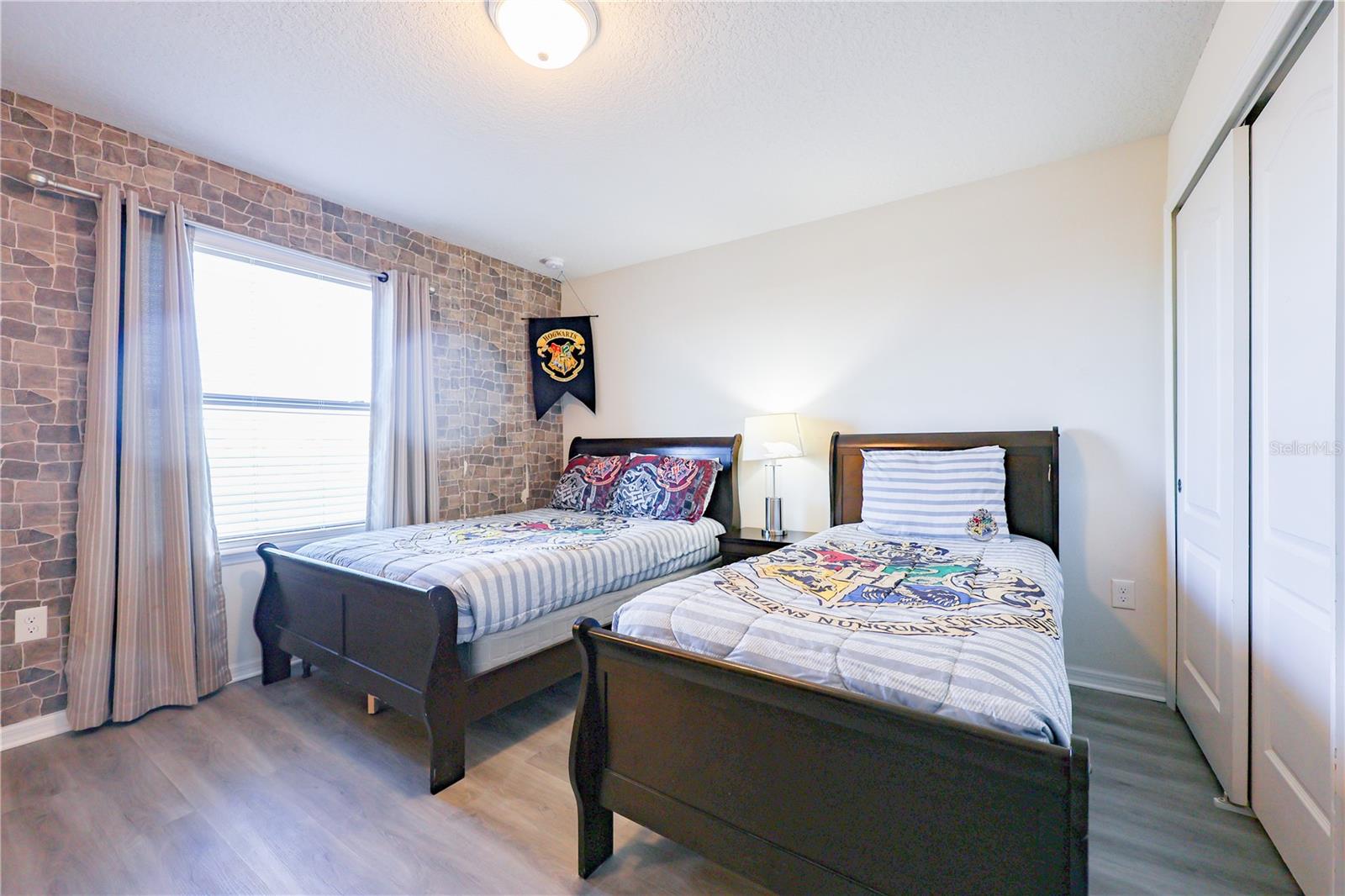 WINDSOR AT WESTSIDE PH 2A - Residential