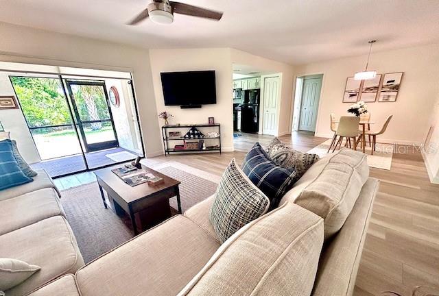 LAUREL HOLLOW - Residential Lease