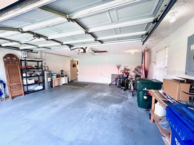 LAUREL HOLLOW - Residential Lease