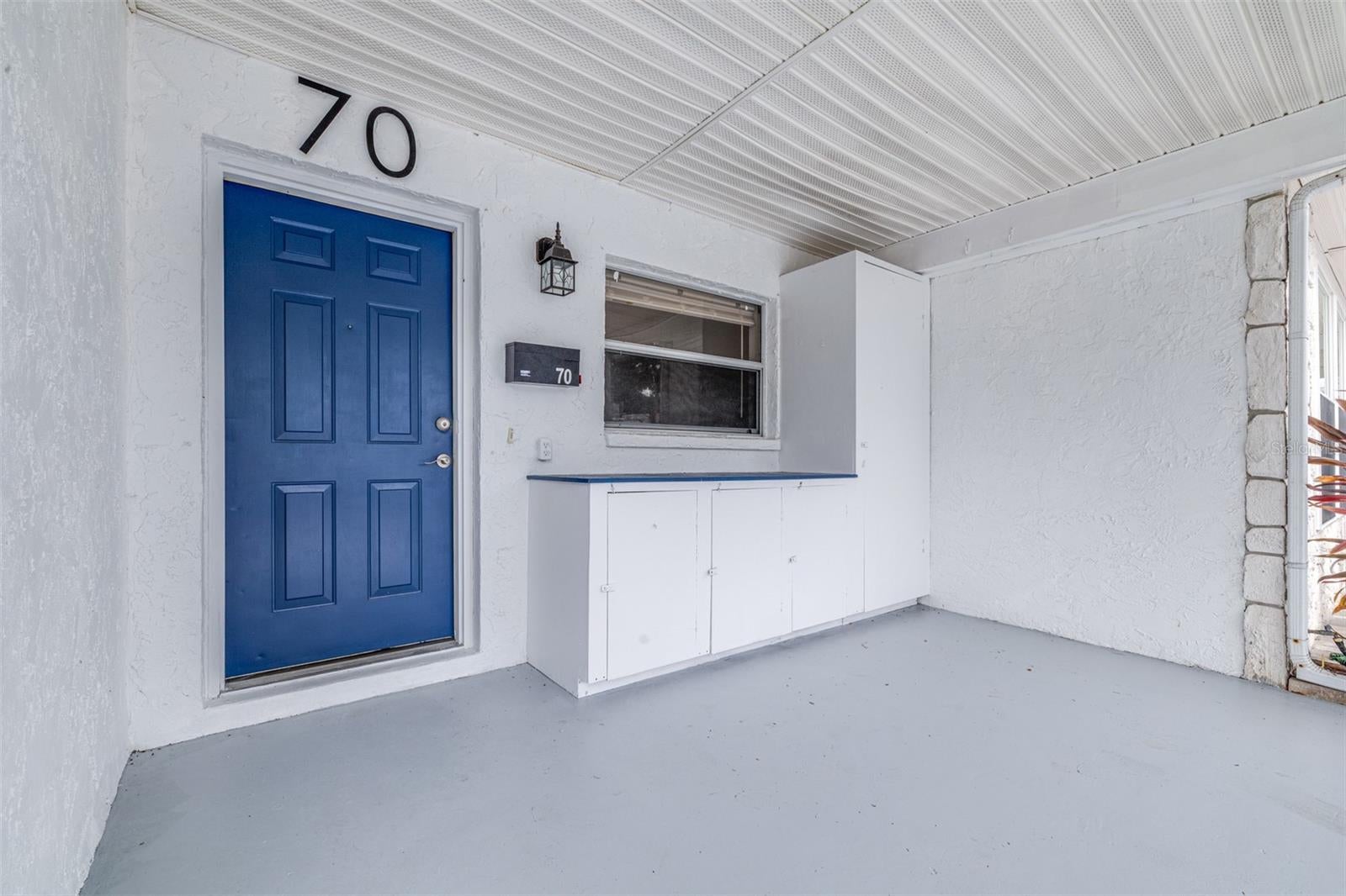 13940 ANONA HEIGHTS DRIVE 70