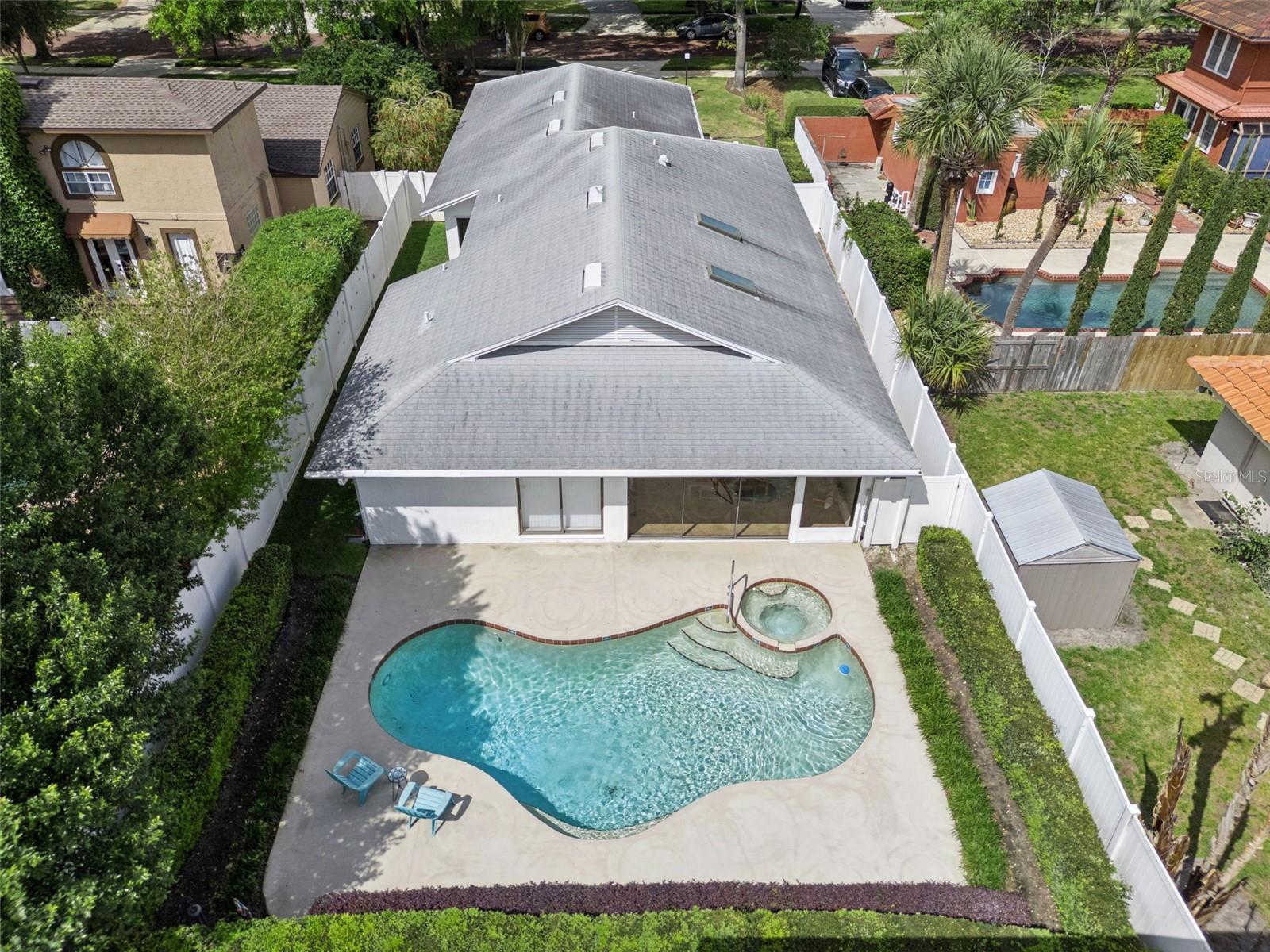 CORTLAND PARK - Residential