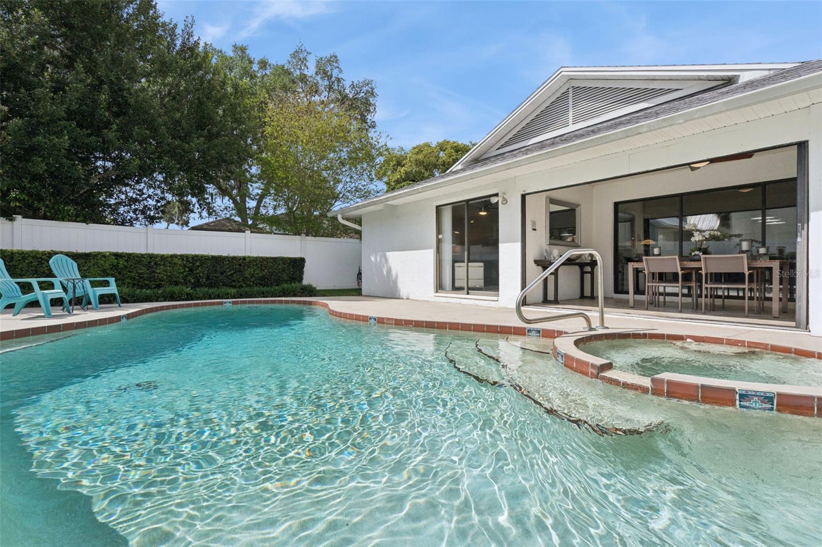 CORTLAND PARK - Residential