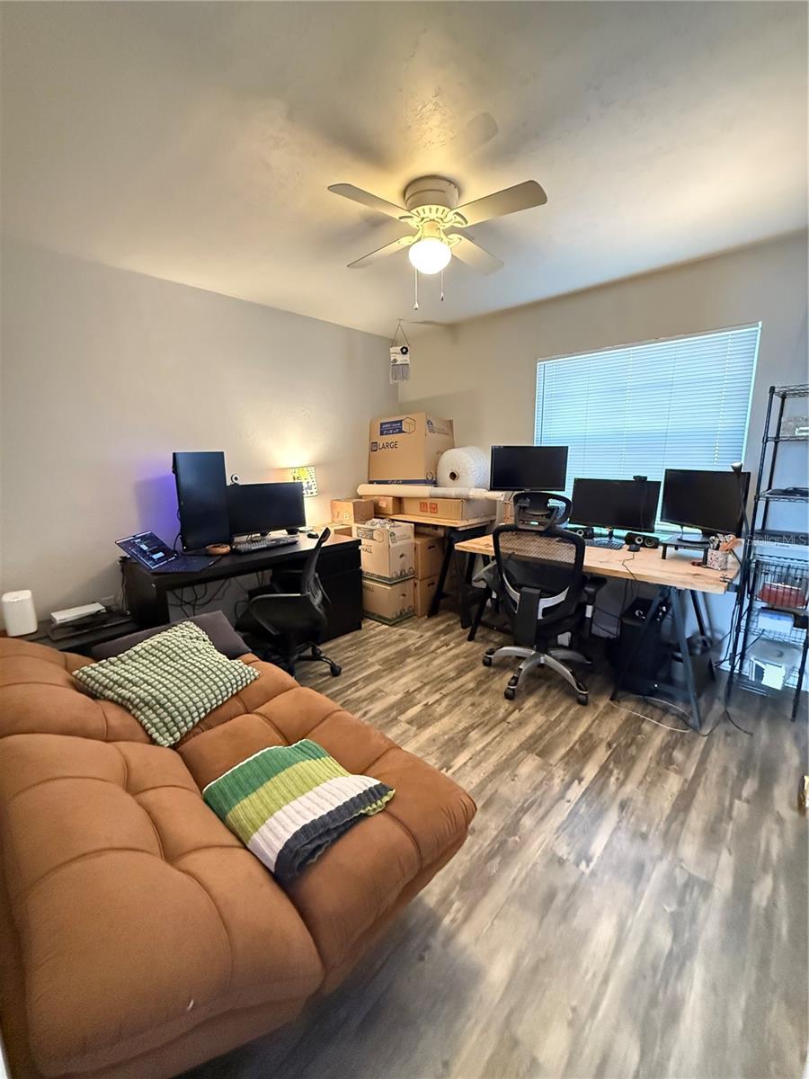 TUMBLIN CREEK FOREST - Residential Lease