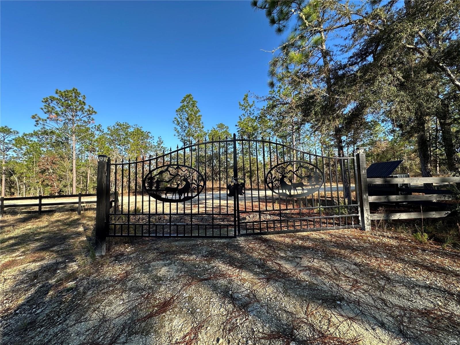 WILLISTON HIGHLANDS UNIT 7 - Residential