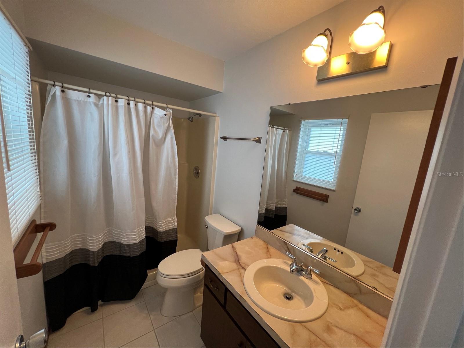 SOUTH GATE RIDGE 03 - Residential Lease