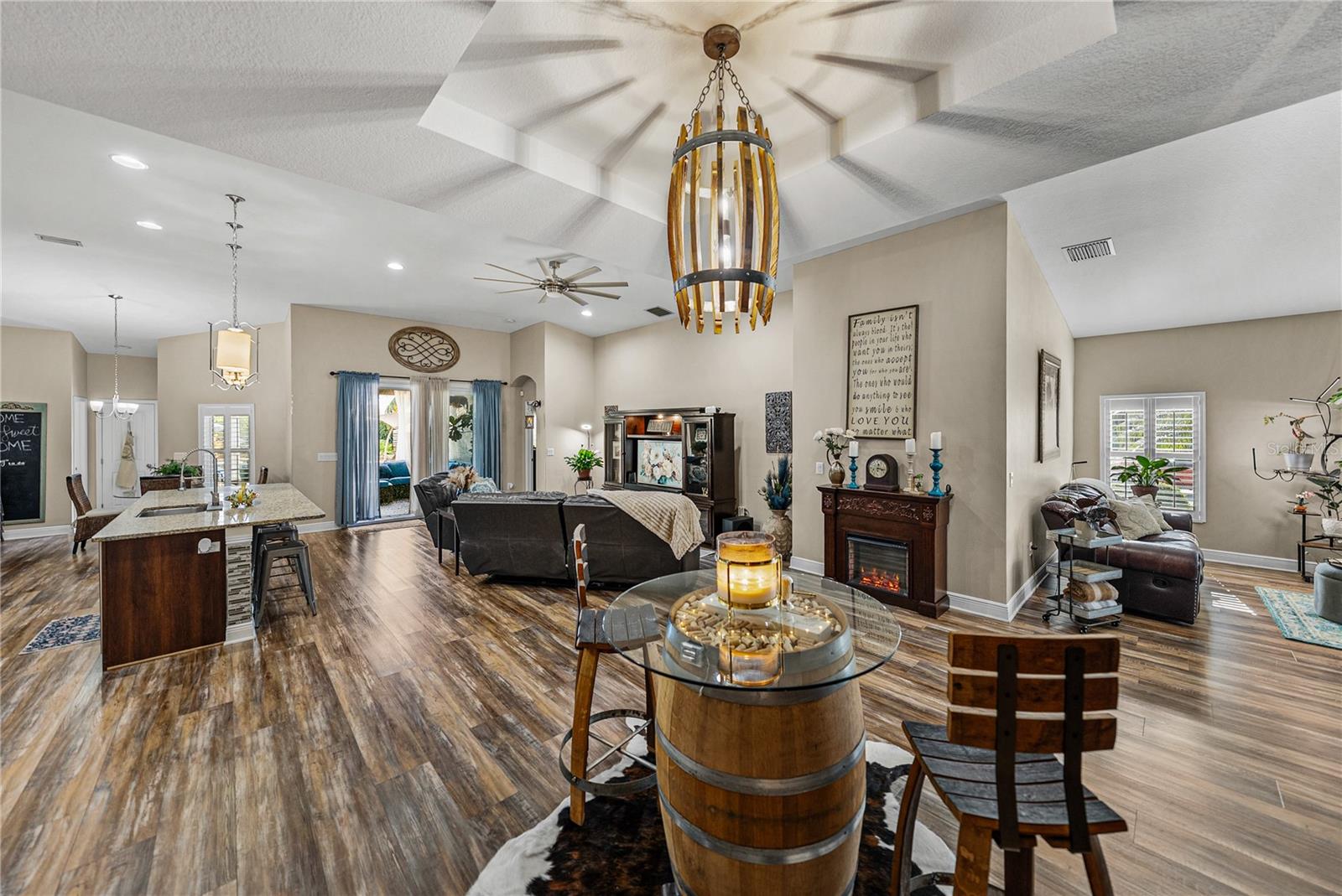 LAKE JOVITA GOLF & COUNTRY CLUB PH 04 C - Residential