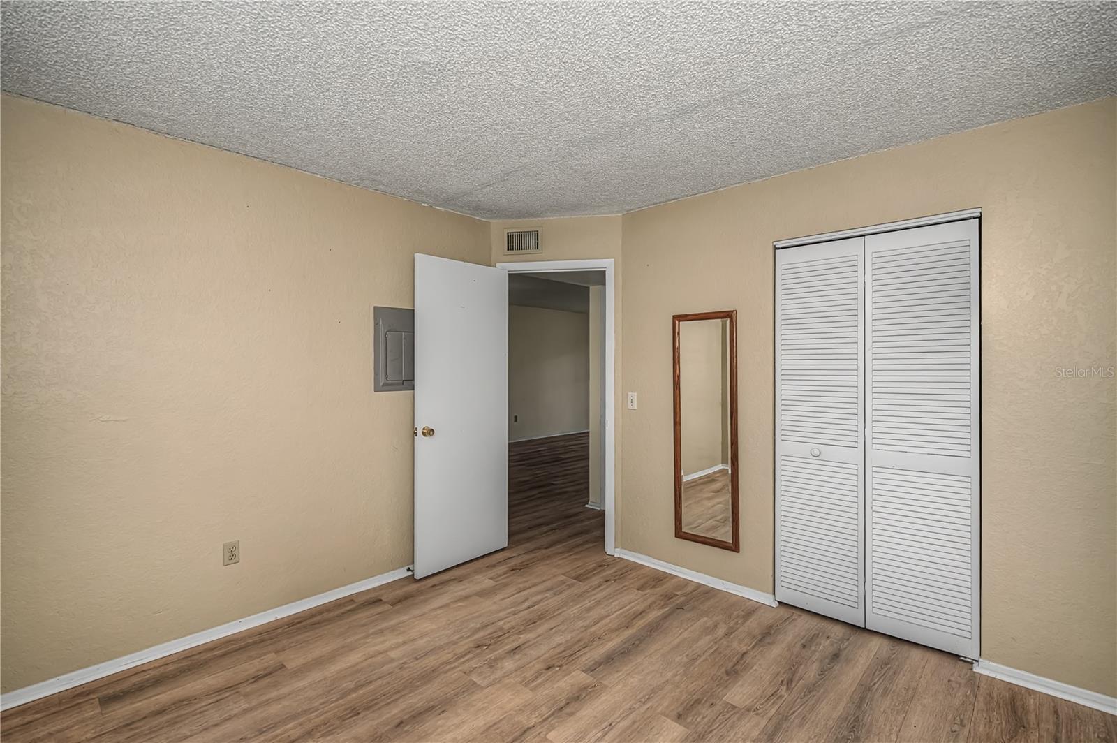 DEEP CREEK GARDENS PH 02 - Residential