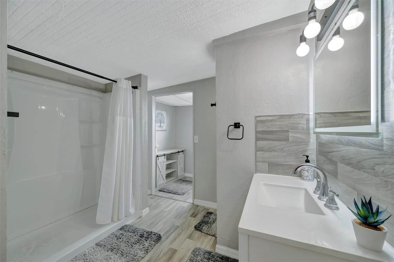 CARIBBEAN ISLES RESIDENTIAL CO - Residential
