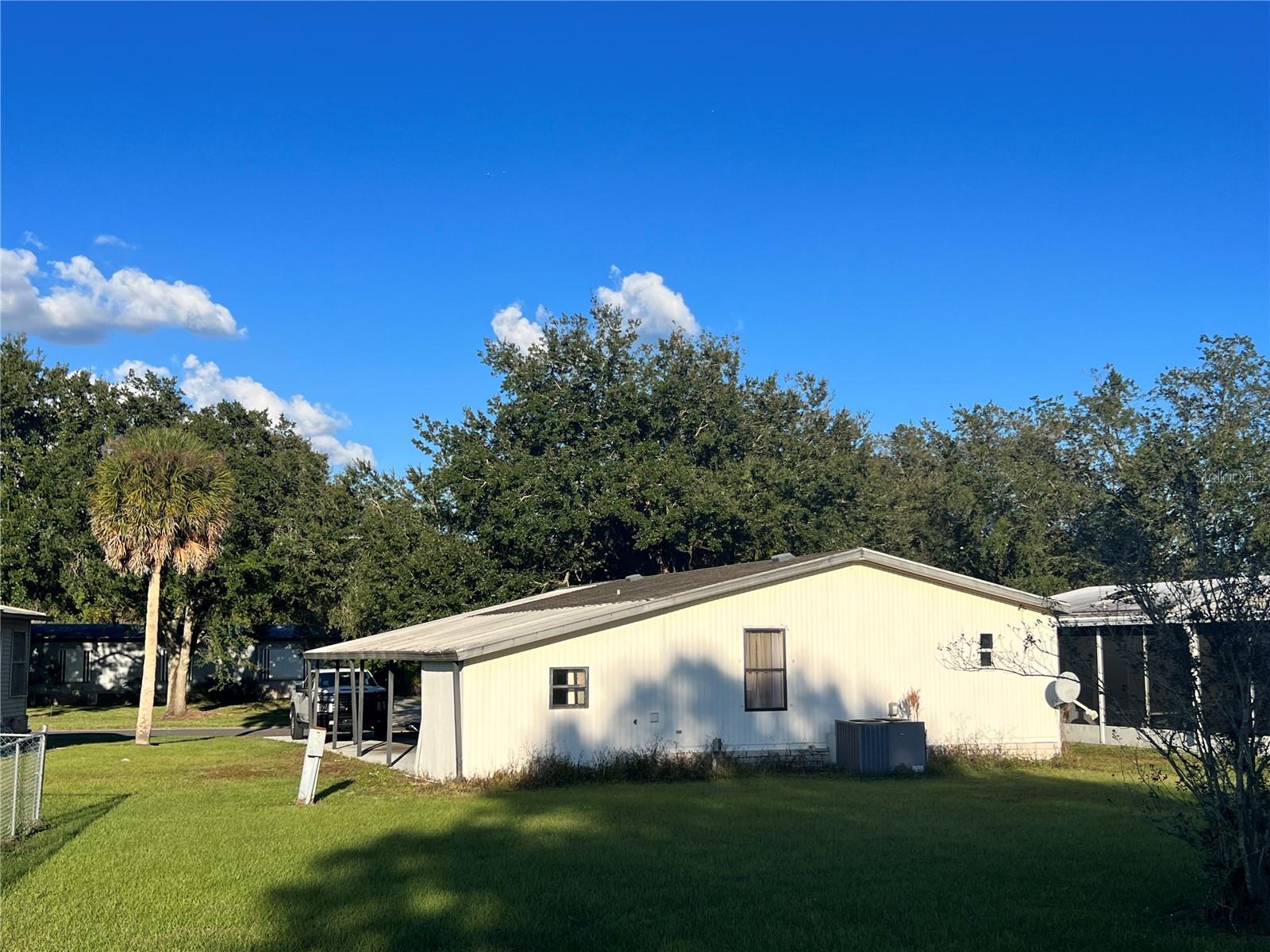 BROADMOOR - Residential