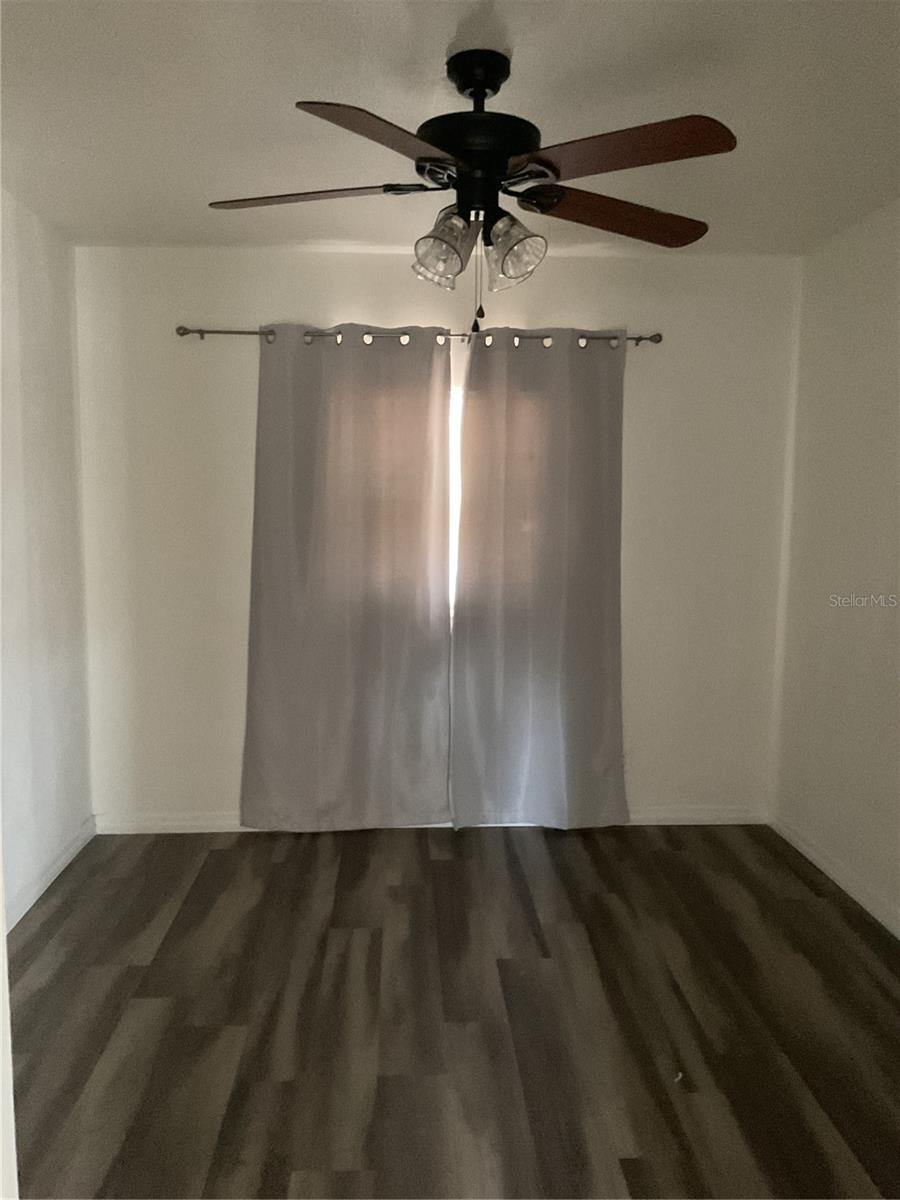 SHELTON HEIGHTS - Residential Income