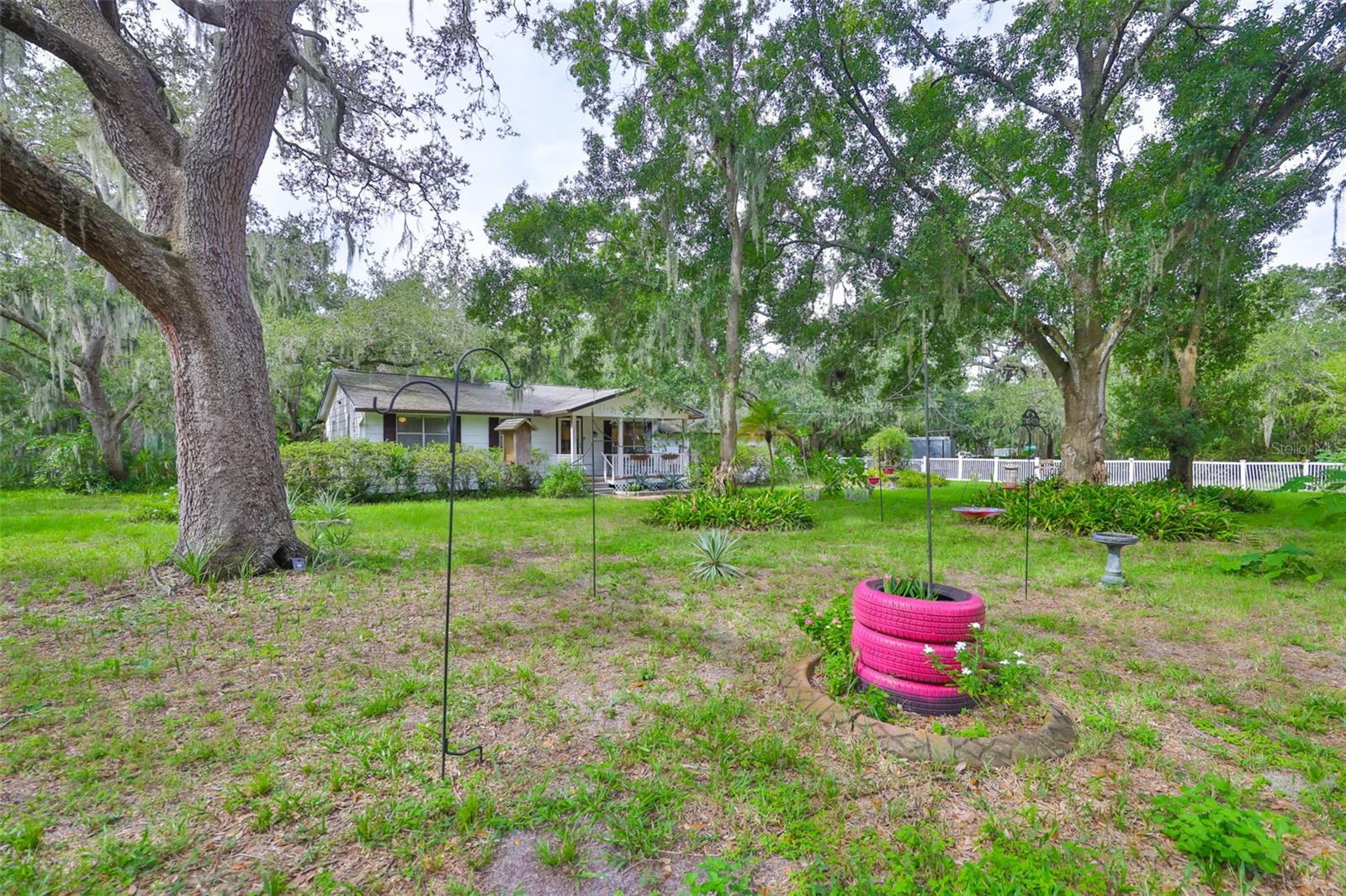 RIVERSIDE ESTATES 14 PAGE - Residential