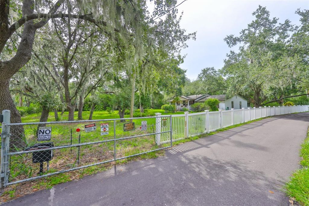 Photo of 7515 Anna Avenue, Gibsonton, FL 33534 (MLS # TB8424952)