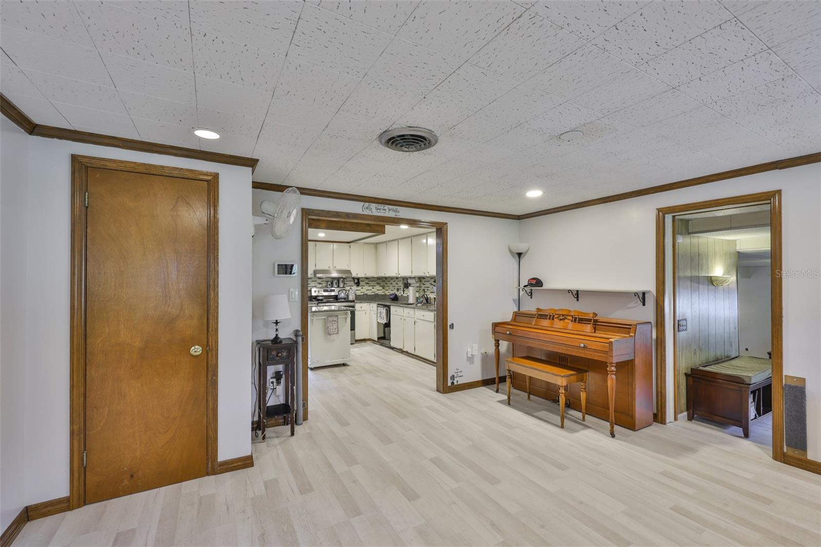 RIVERSIDE ESTATES 14 PAGE - Residential