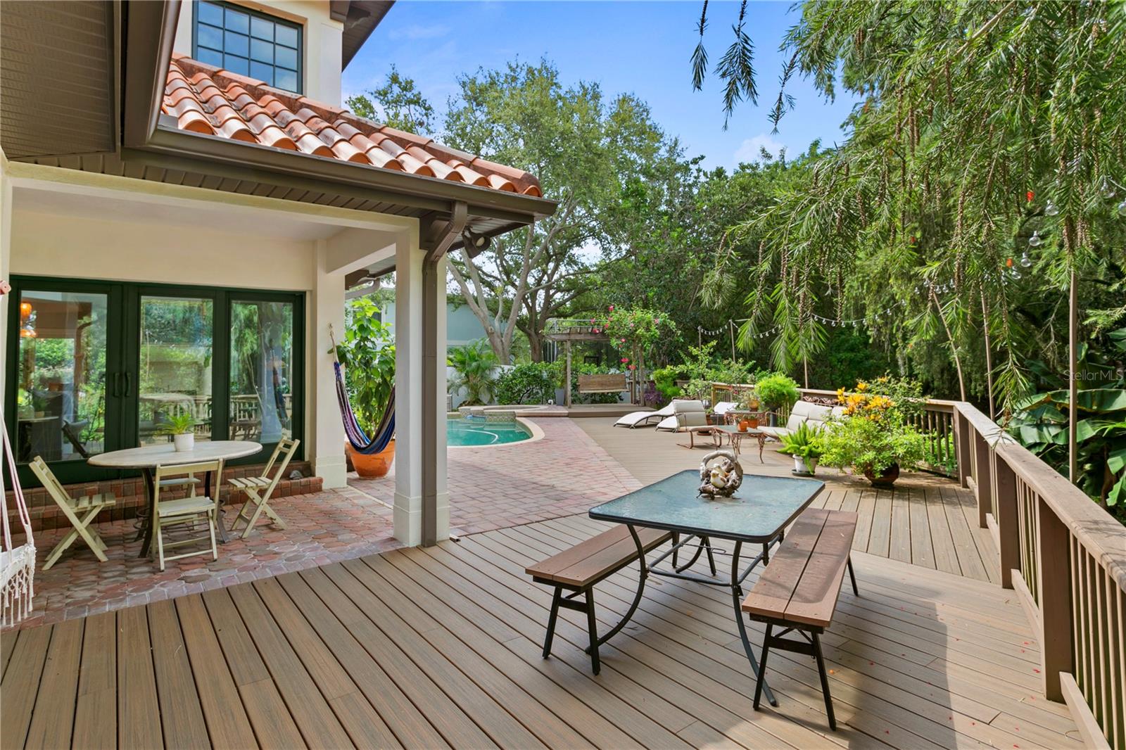 TORTUGA CIRCLE REP - Residential