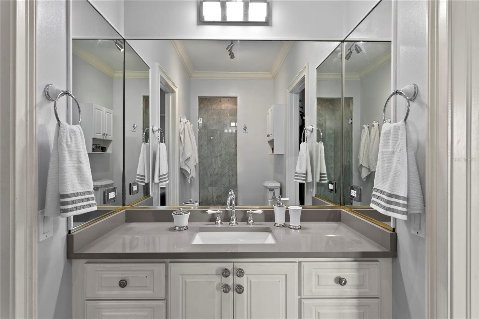 TORTUGA CIRCLE REP - Residential