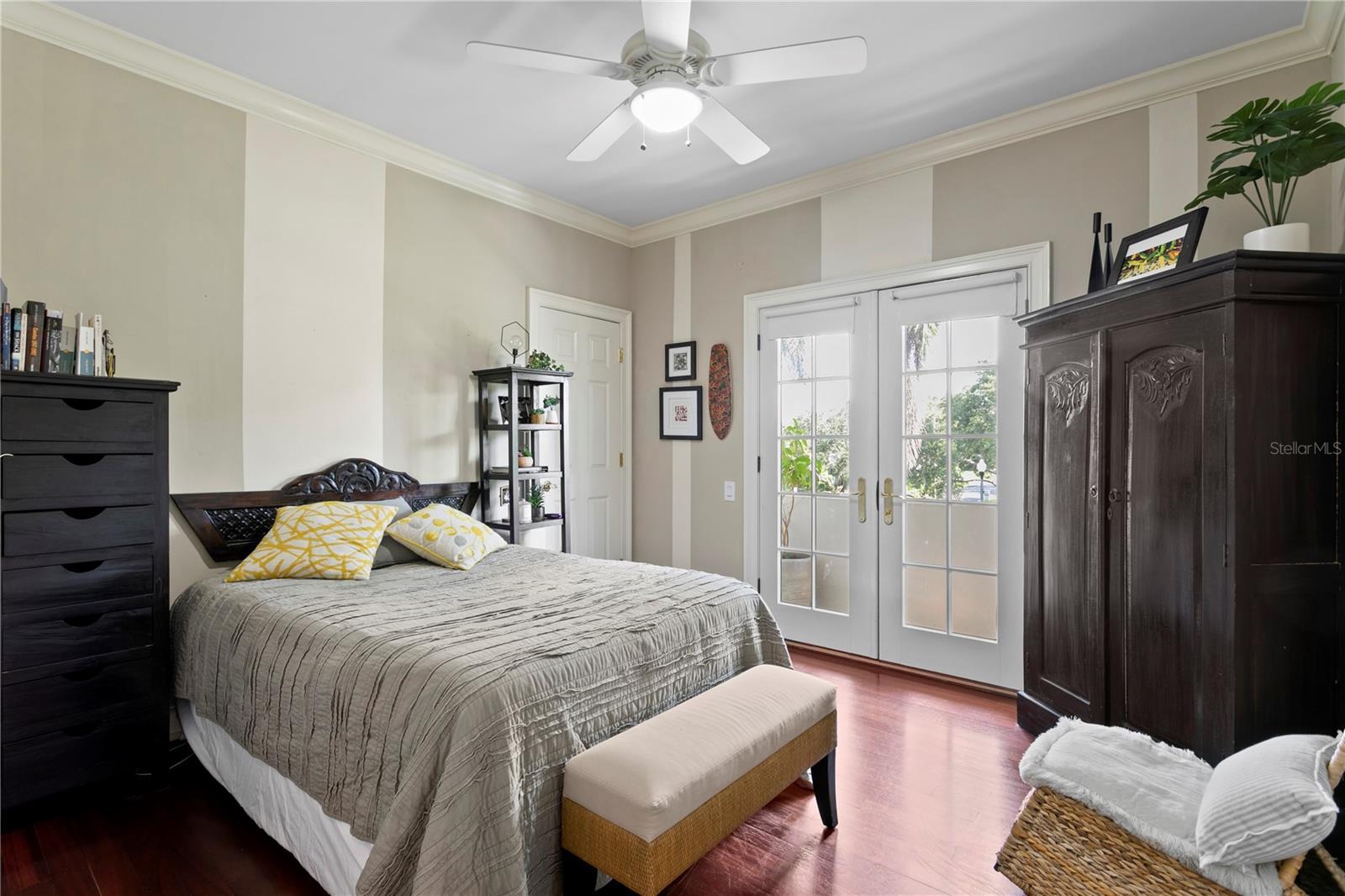 TORTUGA CIRCLE REP - Residential