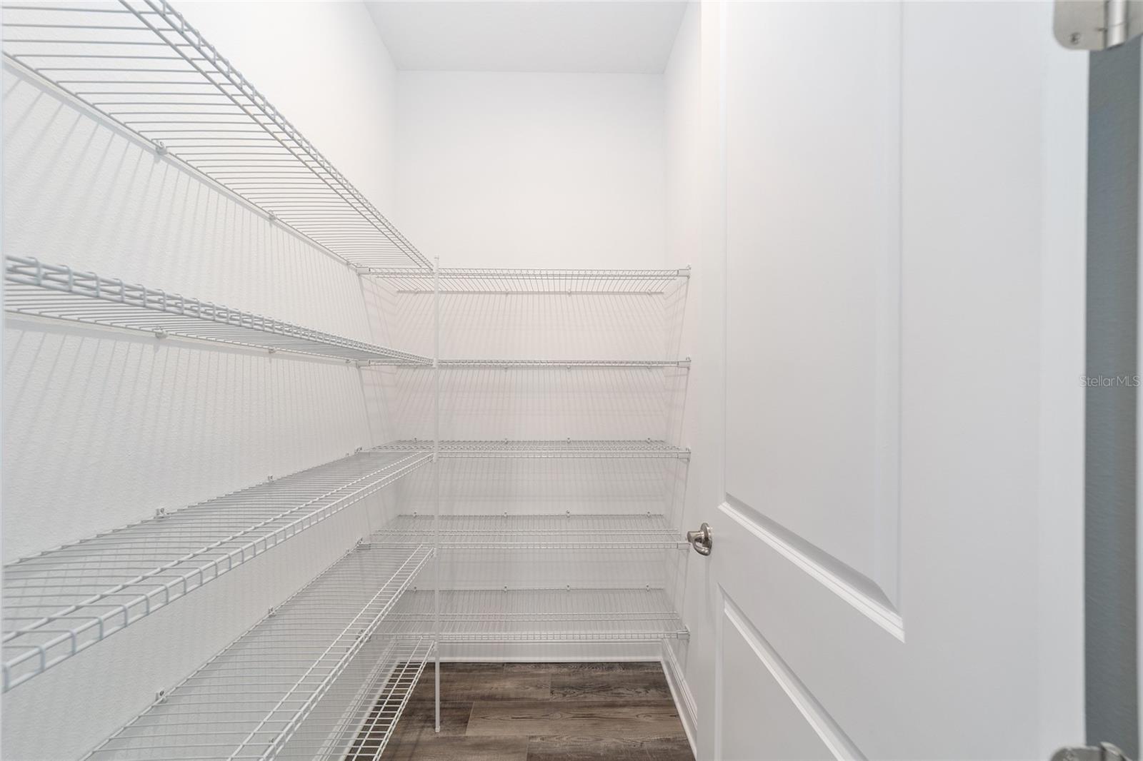 ON TOP OF THE WORLD - Residential