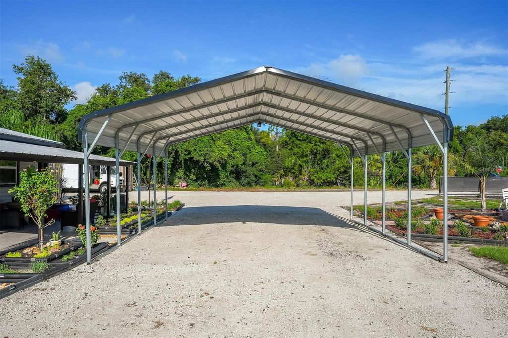 Photo of 34647 S Haines Creek Road, Leesburg, FL 34788 (MLS # O6428253)