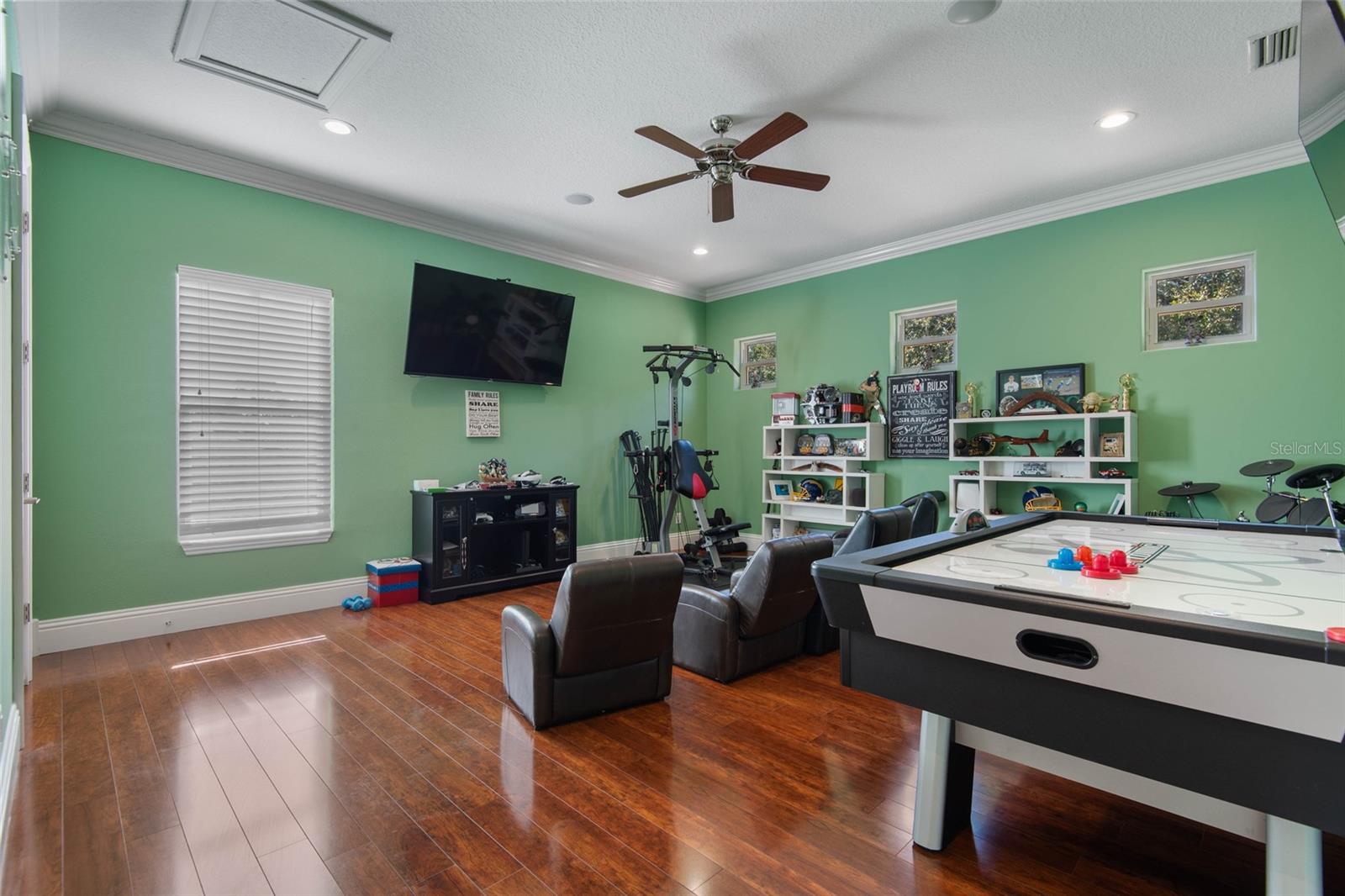 NORTHSHORE 1 - Residential