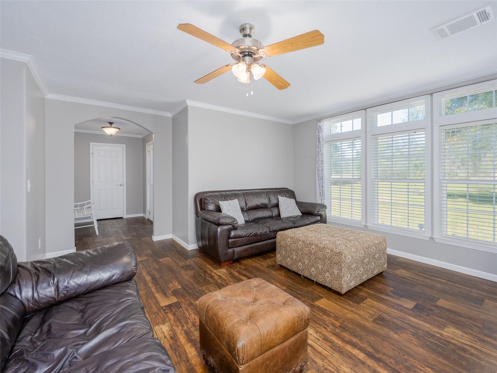 LAKE BRYANT SHORES - Residential