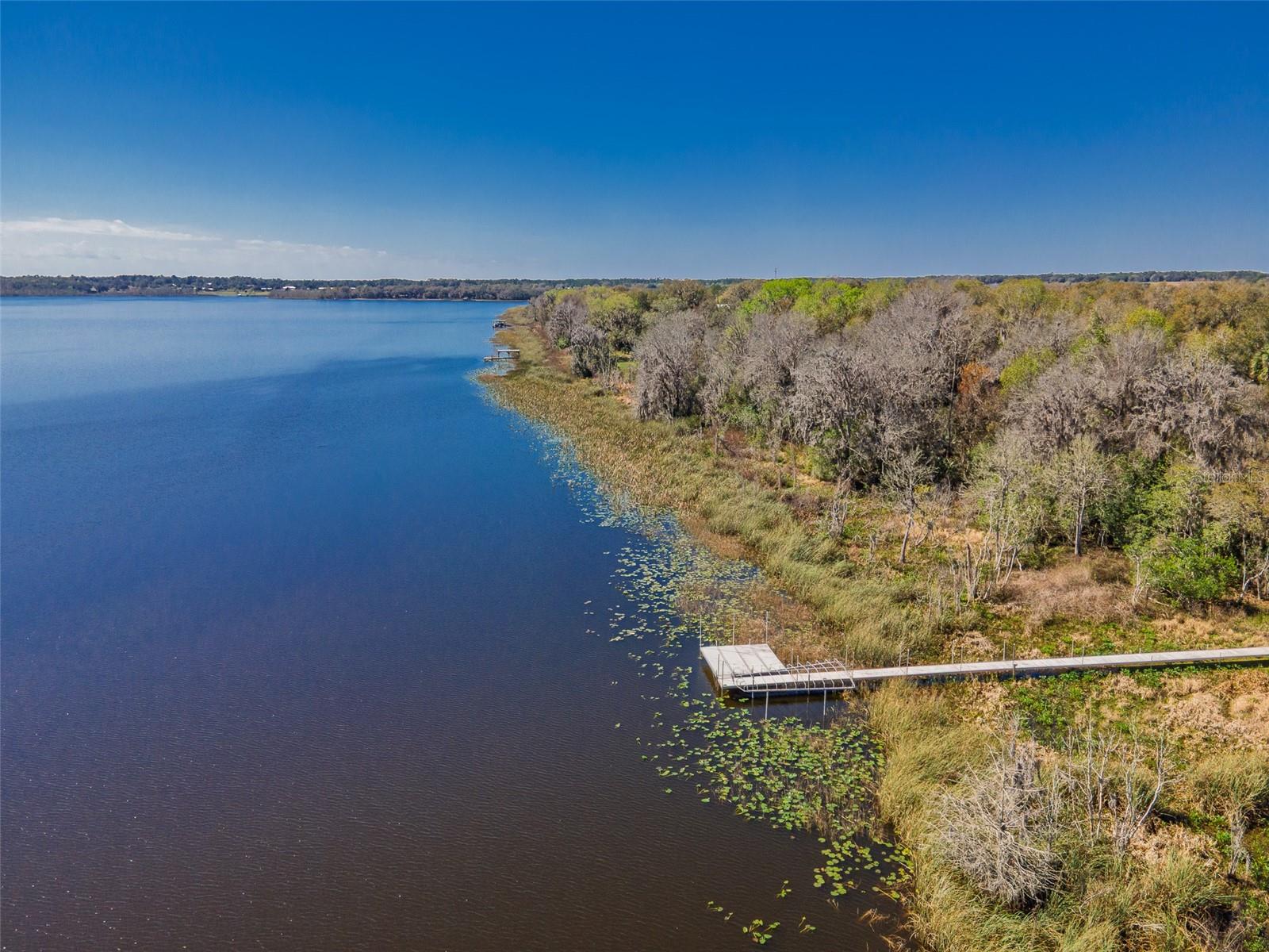 LAKE BRYANT SHORES - Residential