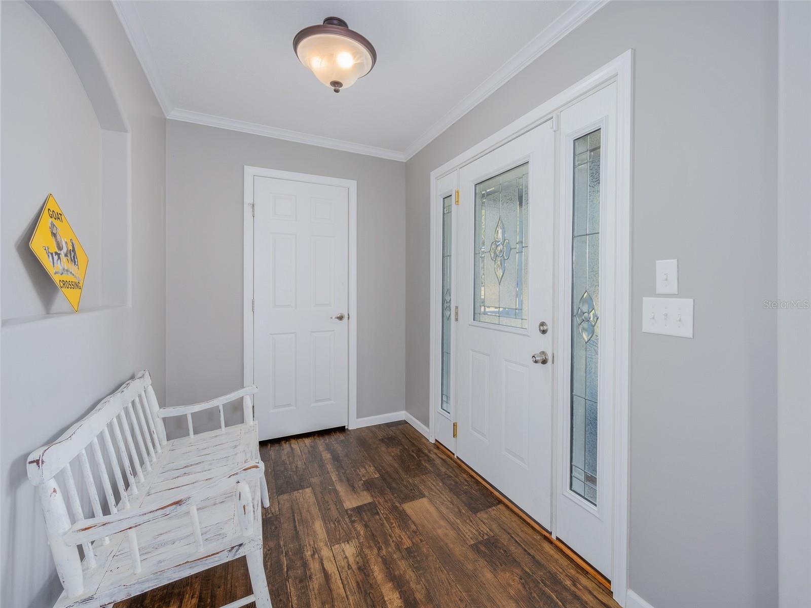 LAKE BRYANT SHORES - Residential