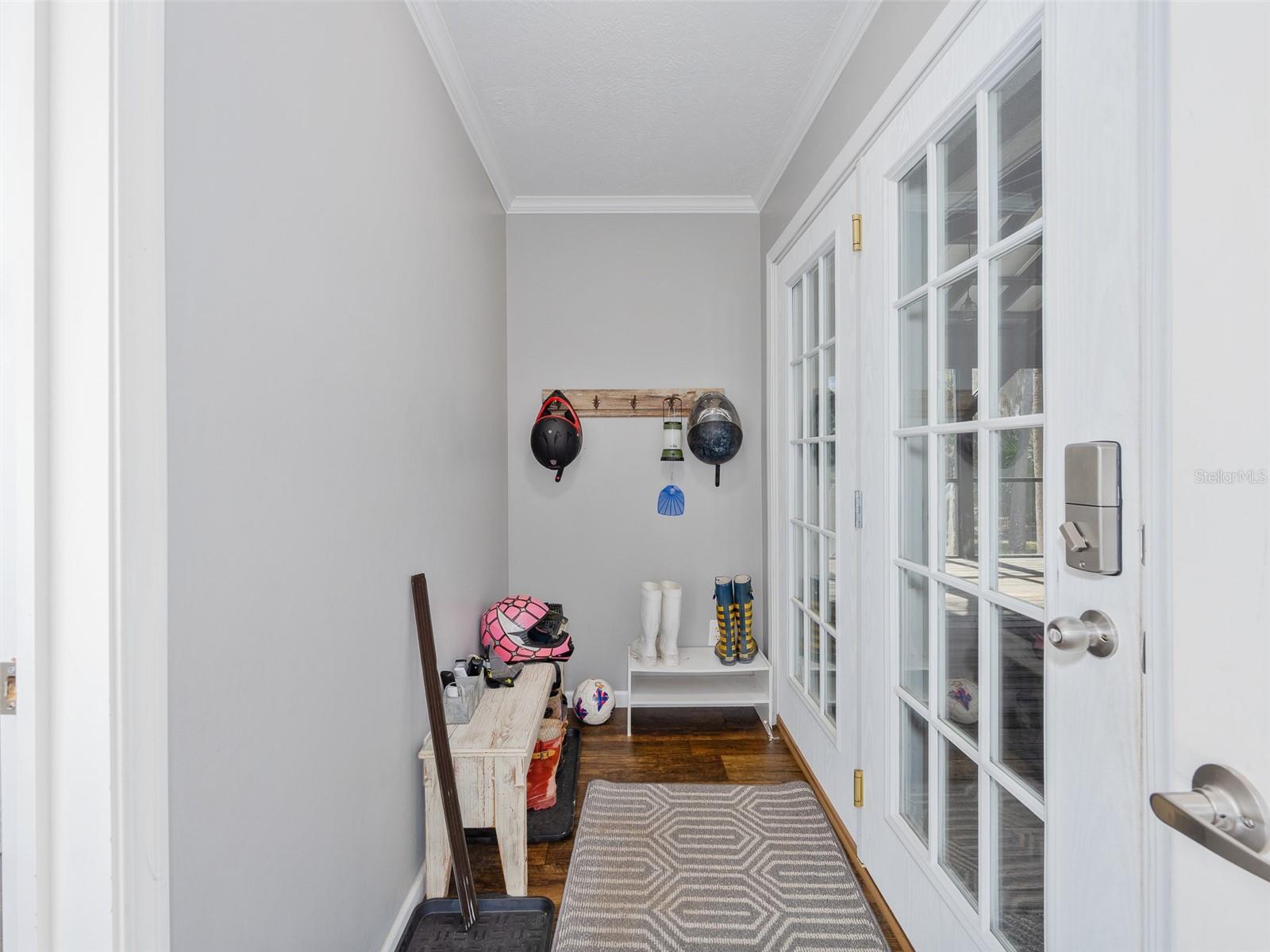 LAKE BRYANT SHORES - Residential