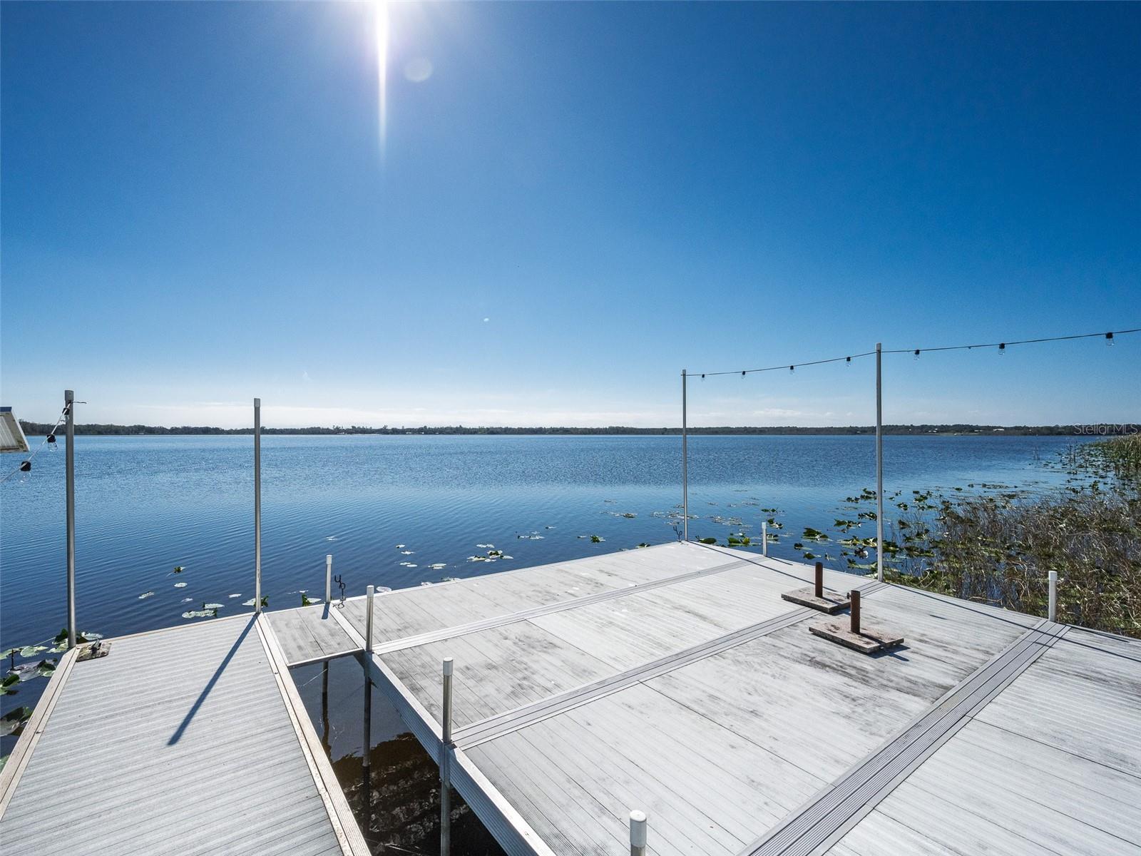 LAKE BRYANT SHORES - Residential