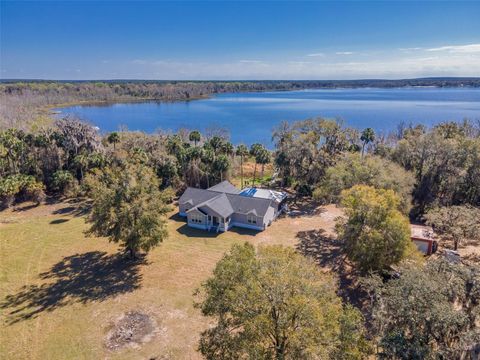 Photo of 17482 SE 34th Lane, Ocklawaha, FL 32179 (MLS # O6285464)