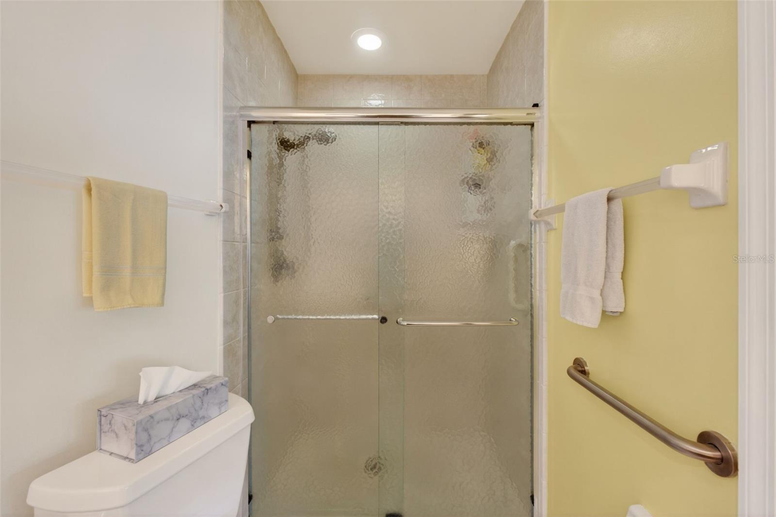 COUNTRYSIDE MANOR SUB - Residential