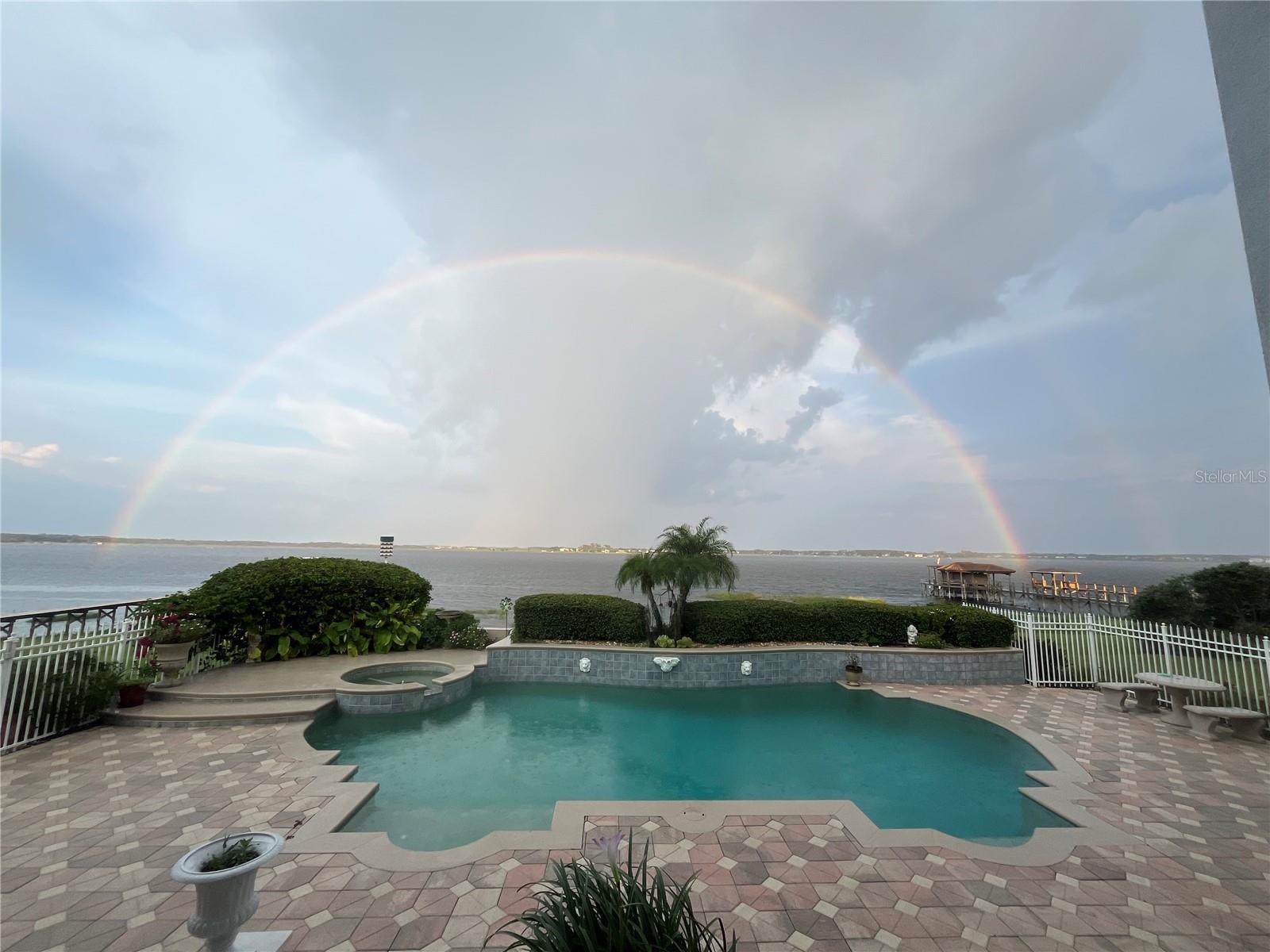 DEER ISLAND - Residential