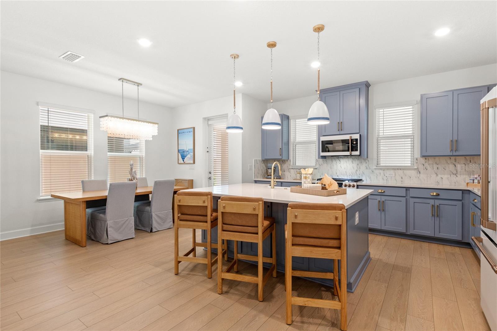 16186 HONEY HARVEST STREET