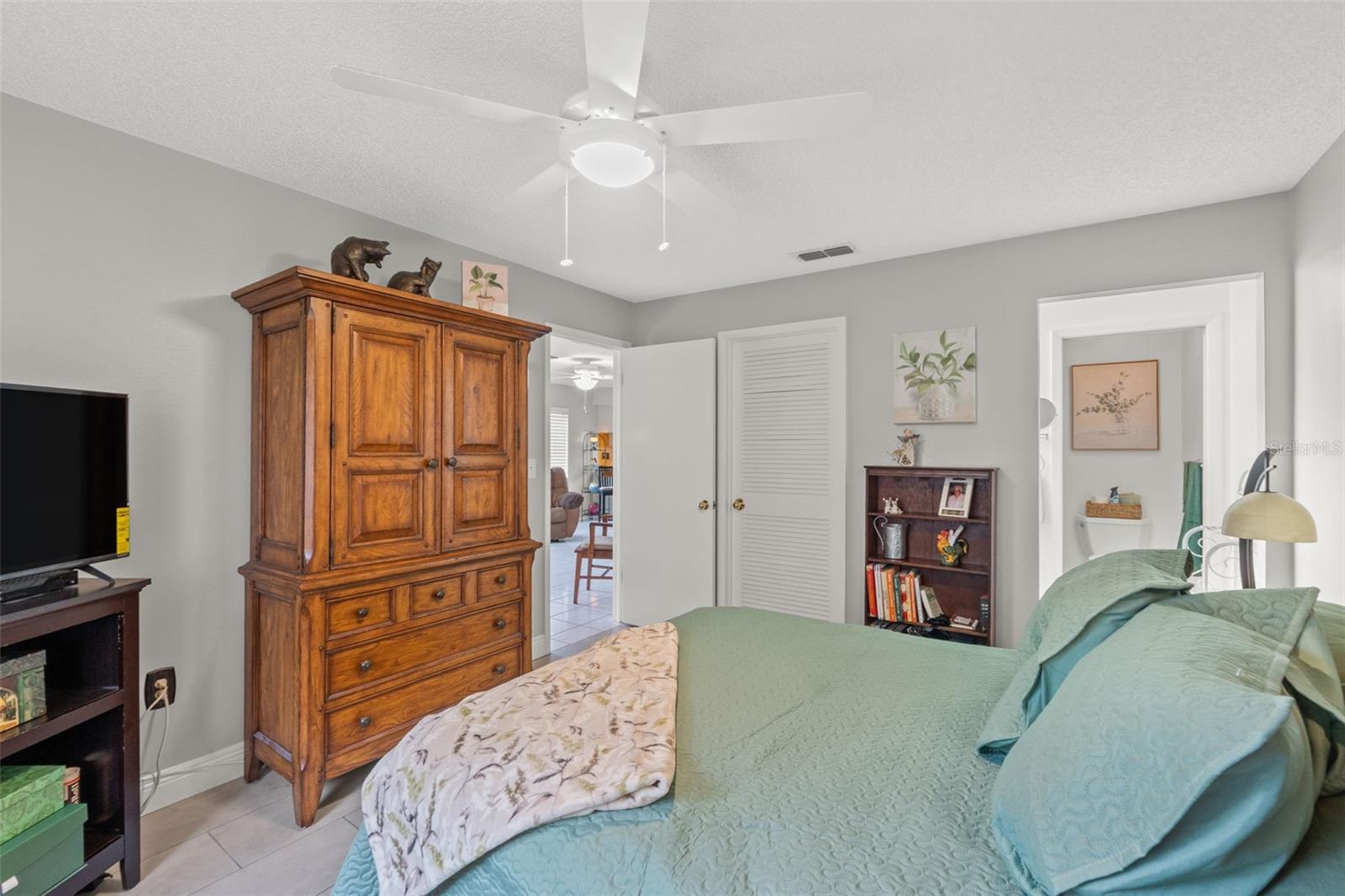 GLENWOOD VILLAGE CONDO - Residential