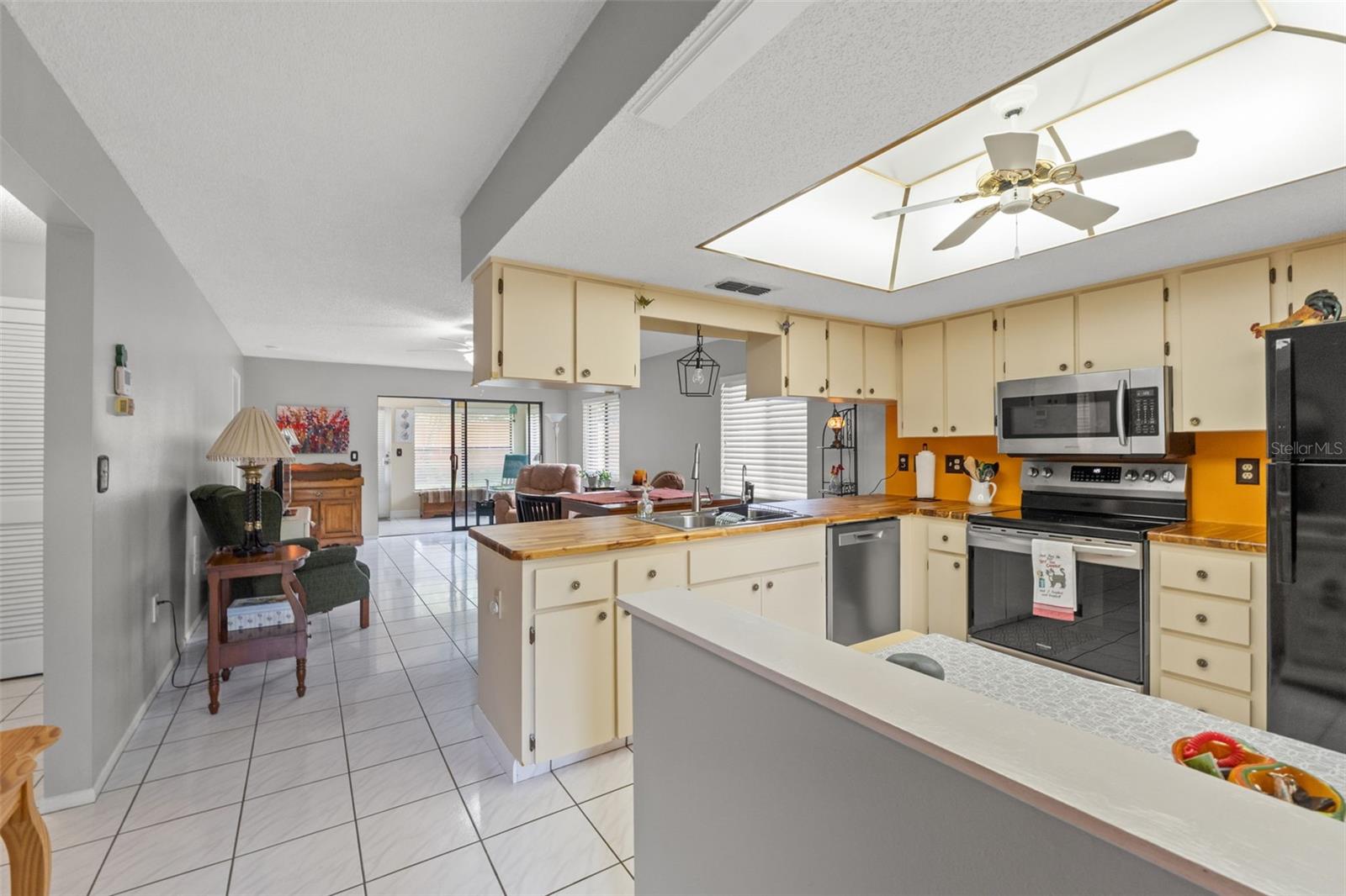 GLENWOOD VILLAGE CONDO - Residential