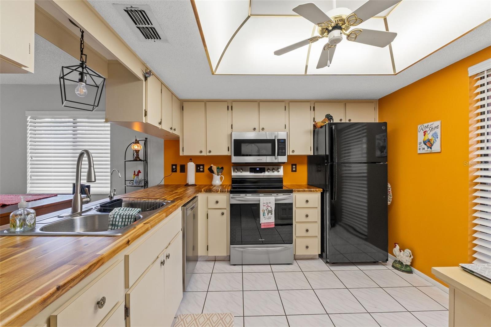 GLENWOOD VILLAGE CONDO - Residential
