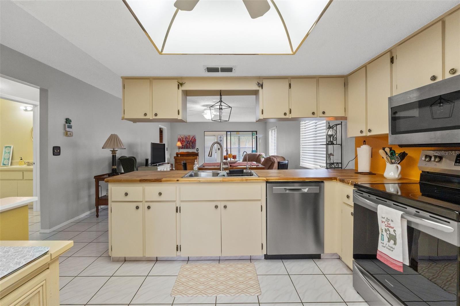 GLENWOOD VILLAGE CONDO - Residential