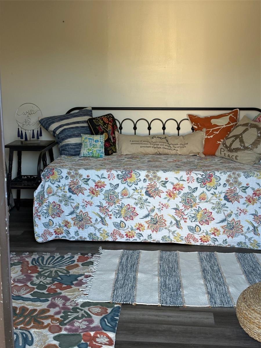 TRADE WINDS ESTATES SUB - Residential