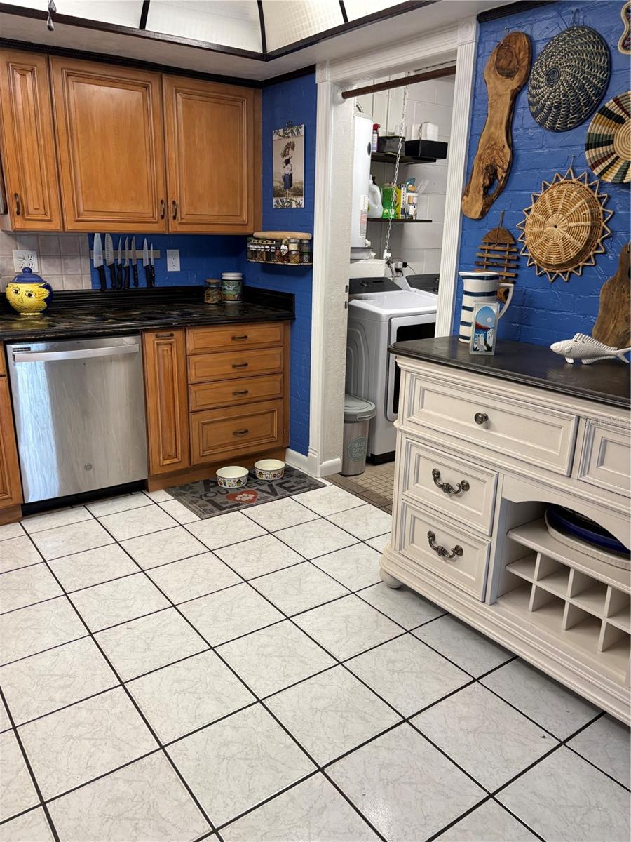 TRADE WINDS ESTATES SUB - Residential