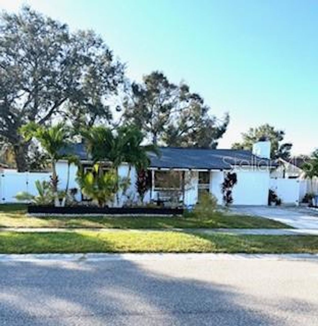 Photo of 6164 97th Terrace N, Pinellas Park, FL 33782 (MLS # TB8450396)