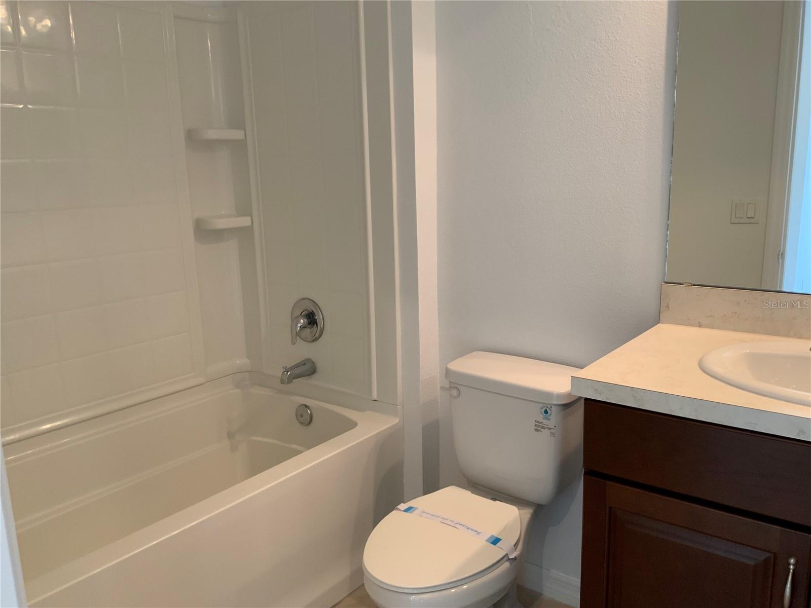 SAWGRASS BAY - Residential